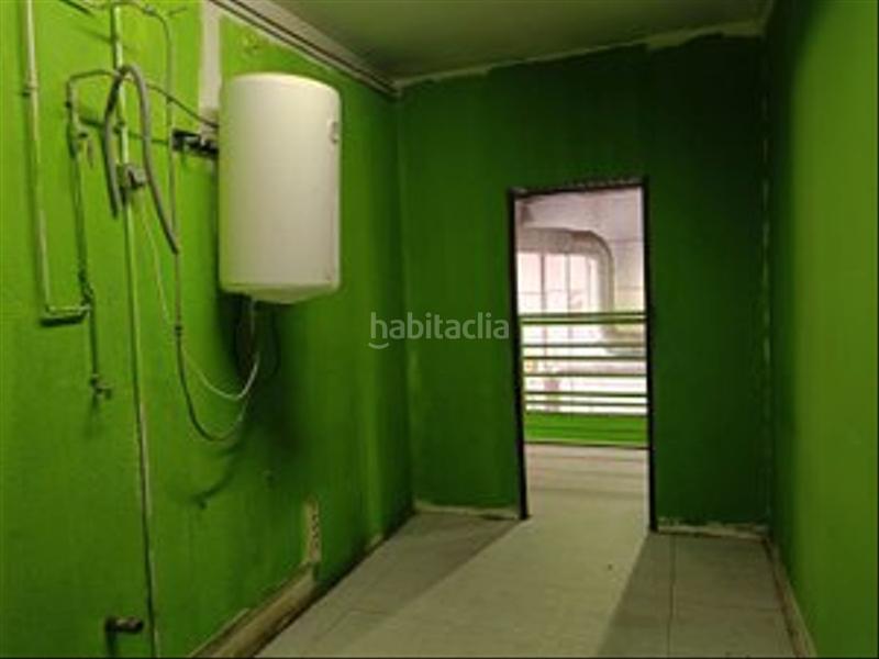 Foto 0cf390e0-f07b-4cf1-a74f-9f67d2f5c475. Bâtiment à usage industriel dans Leganés norte Leganés