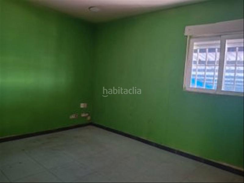 Foto 836d8b9f-bddc-4da7-bb0a-931f34b23827. Fabrikhalle in Leganés norte Leganés