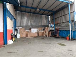 Industrial building in Leganés Norte