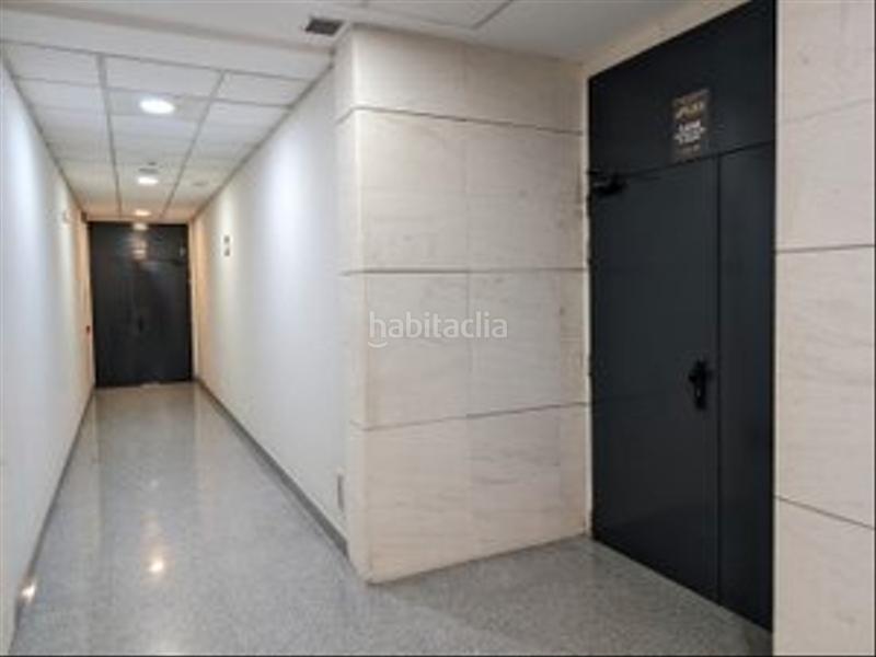 Foto 0a96c95c-0b01-4cb2-a0f9-0555ee505115. Location bureau dans Buena Vista Madrid