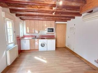 Duplex en Universidad-Malasaa
