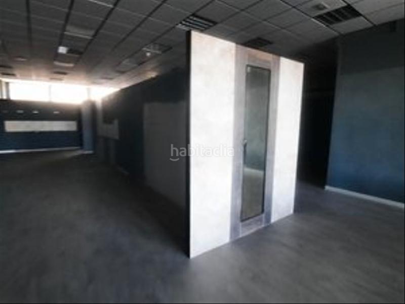 Foto e13a527a-0dbf-4b0e-8d52-887b676ef835. Location bâtiment à usage industriel dans Norte-Universidad Móstoles