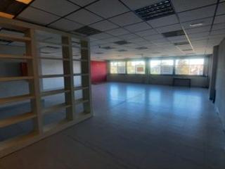 Industrial building in Norte-Universidad