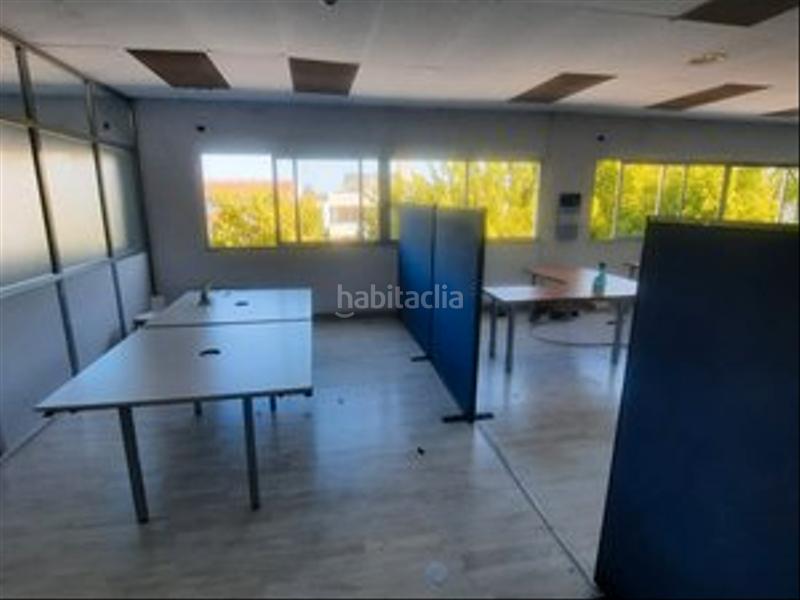 Foto fcff542e-80ad-4b14-9b77-b674342bea92. Location bâtiment à usage industriel dans Estación Coslada