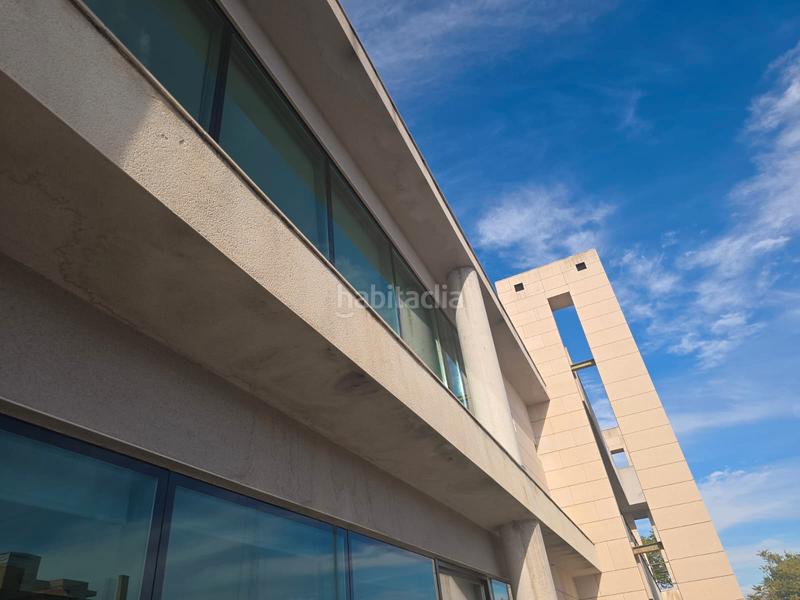 Foto 3e7192dc-8957-4f27-8669-1806418b1d8c. Lloguer oficina amb calefacció aparcament a La Finca Pozuelo de Alarcón