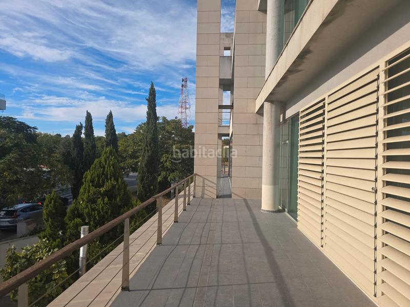 Foto 5a62a25d-6173-467c-a6af-5c7321df92b3. Lloguer oficina amb calefacció aparcament a La Finca Pozuelo de Alarcón