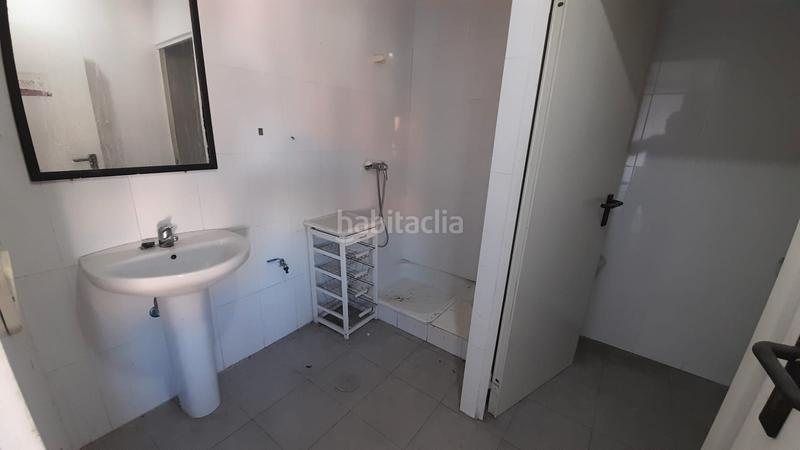 Foto be8060be-14e6-41c0-9255-0ae1ed9f19f4. Rent industrial building in Valdepelayo-Montepinos-Arroyo Culebro Leganés