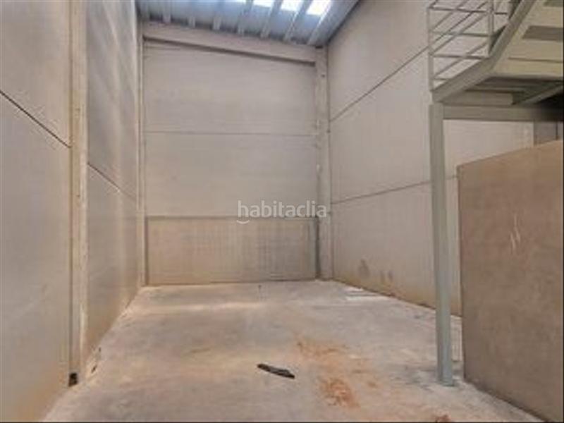 Foto 1dd2704e-4db9-4550-8e4a-e6158f824152. Alquiler nave industrial en Las Castañeras - Bulevar Arroyomolinos
