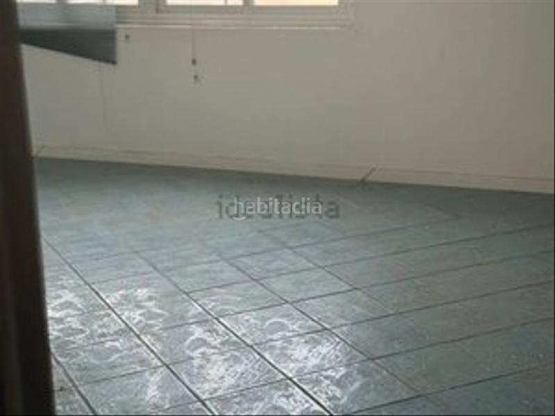 Foto 0cb97f3e-1935-4921-8b59-4d3c270a9813. Miete fabrikhalle in Valmojado