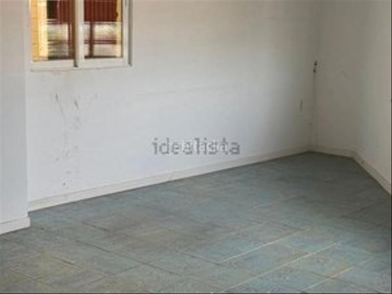 Foto db17a058-fe31-4c4c-85ef-9166d13166d3. Miete fabrikhalle in Valmojado