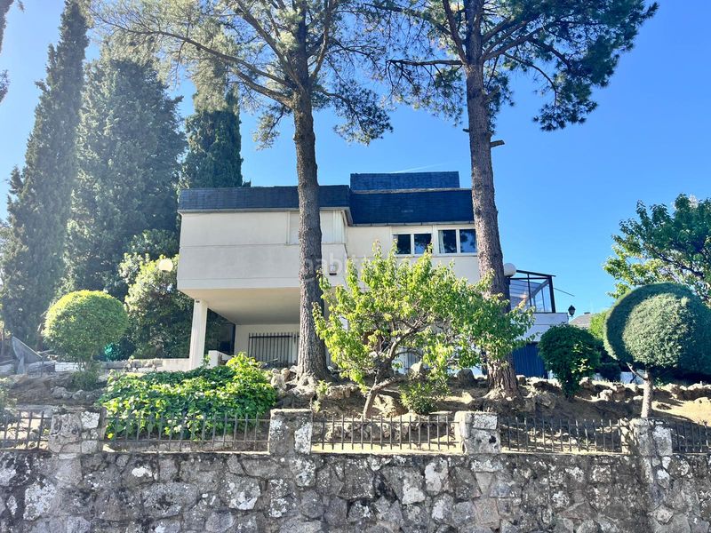 Foto 459ebfee-528f-4445-aeb0-8b81e4e5b671. Chalet mit heizung parking in La Chopera Rozas de Madrid (Las)