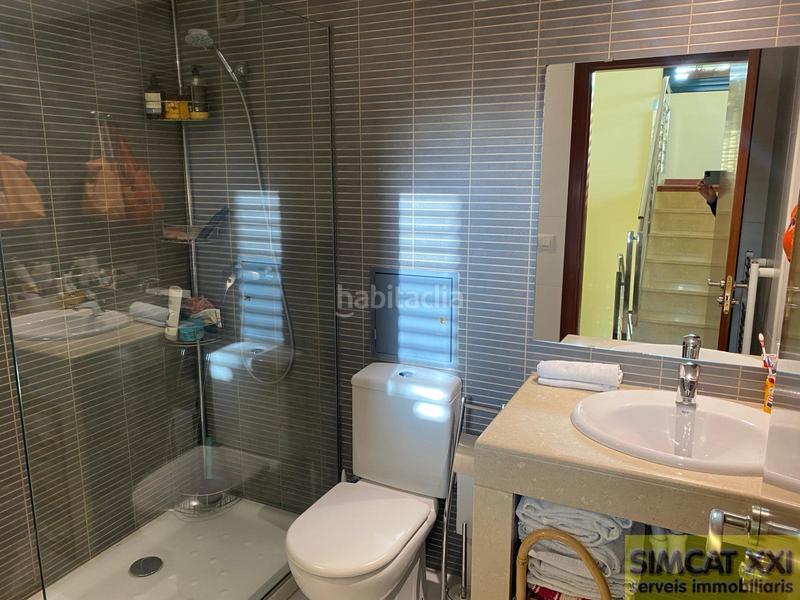 Foto 2d2671f5-4784-43eb-8f02-f523bcb44f57. Casa adosada casa en Navata