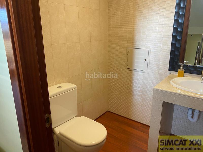 Foto 5c56eaa6-ad34-4c93-b37e-26e9c8f9bc6d. Casa adosada casa en Navata