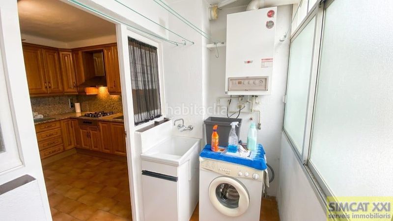 Foto 2bd69b64-42fa-48cd-ad7d-2ea7d1590113. Pis amb calefacció aparcament a Creu de la Mà Figueres