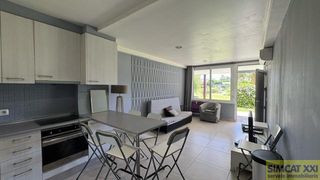 Apartament a Santa Margarida. Rosesapartamento