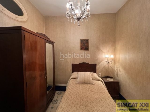 Foto e8690dac-61f6-4c0f-8a5d-34d09cc748e1. Casa amb calefacció a Creu de la Mà Figueres