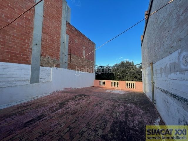 Foto ff9367b3-6d9a-4113-8798-56c643c67173. Casa amb calefacció a Creu de la Mà Figueres
