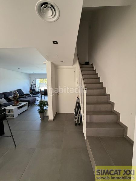 Foto a0ebc551-9234-4aba-9e98-acd1c96e1e4d. Casa a Vilatenim Figueres