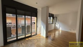 Duplex à Creu de la Mà. Figueresdúplex