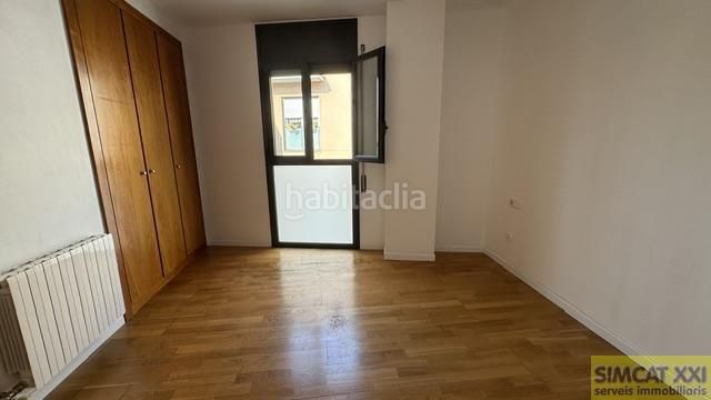 Foto e539a68d-4338-4eda-97b4-281f66dbcdf9. Dúplex  en Creu de la Mà Figueres