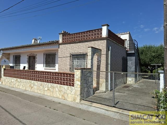 Foto 8cc67c7c-fe86-4549-8131-2c6eff89df08. Casa amb calefacció a Fortià