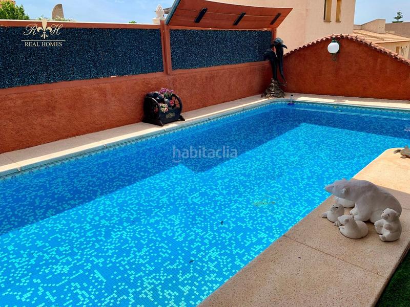Foto 049cd39c-090e-4fcc-a82e-c0f33974f397. Chalet con parcheggio piscina in El Tossal-Bello Horizonte Nucia (la)