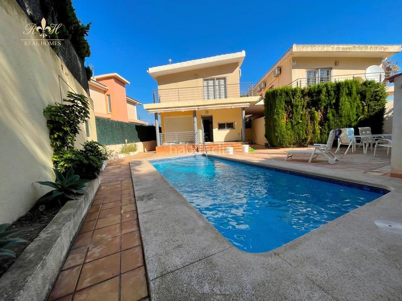 Foto 67d6334b-b6ff-4f76-bd88-1c5986943e27. Chalet con parcheggio piscina in L´Albir Alfàs del Pi (l´)