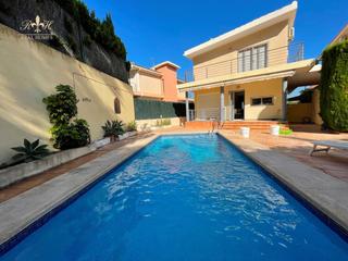 Chalet  Fjord. Chalet independiente en el albir