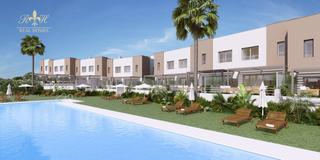 Casa adosada  N/a. Adosados obra nueva greeen golf  estepona málaga