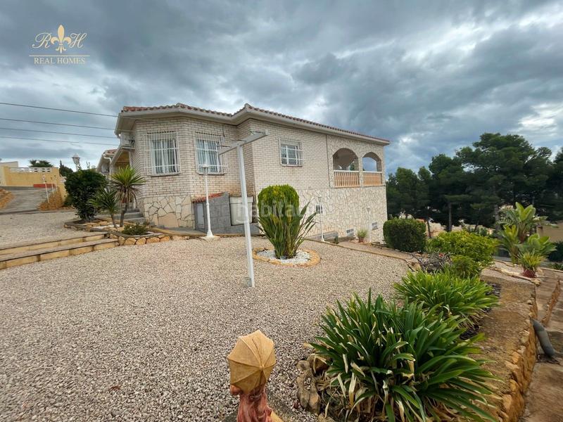 Foto 50deac31-9a37-4ac9-be2f-ca695ede659d. Chalet avec chauffage parking dans Coloma Nucia (la)