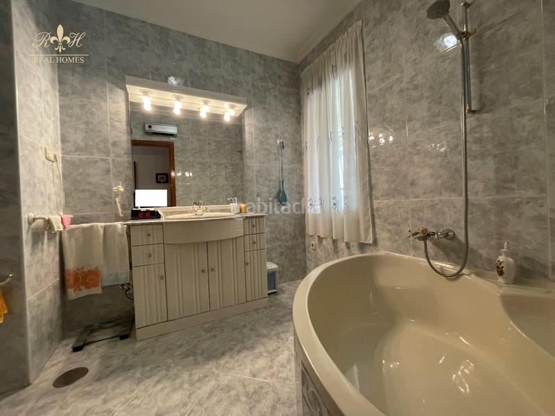 Foto d4afcdba-89e1-4b20-808c-d8e1bd8931b8. Chalet avec chauffage parking dans Coloma Nucia (la)