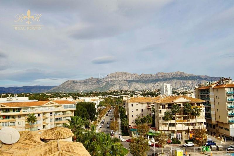 Foto 5ce91700-a24c-48af-9b63-04b7f88e5ee9. Àtic amb calefacció aparcament piscina a L´Albir Alfàs del Pi (l´)