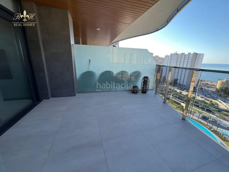 Foto 5889ff0d-72c2-4ee8-92ec-0bc9fcd1919b. Lloguer pis amb aparcament piscina a Playa Poniente Benidorm