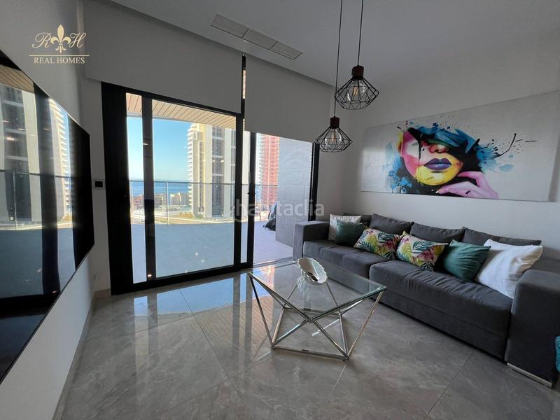 Foto 72caf9ea-845e-4084-beb3-f11d8bc31500. Lloguer pis amb aparcament piscina a Playa Poniente Benidorm