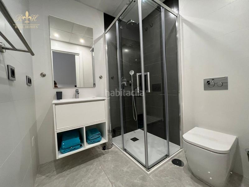 Foto c8bed662-ac02-4b62-8121-ed191b06583b. Lloguer pis amb aparcament piscina a Playa Poniente Benidorm