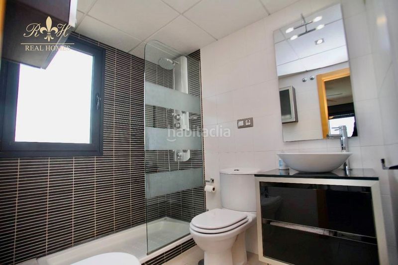 Foto e50ce435-dcf7-4980-85a9-f65f810b8838. Àtic amb aparcament piscina a L´Albir Alfàs del Pi (l´)