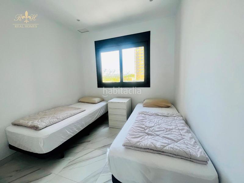 Foto 04ff4de7-22c0-459d-aebb-c38018cb212a. Location appartement avec chauffage parking piscine dans Benidorm