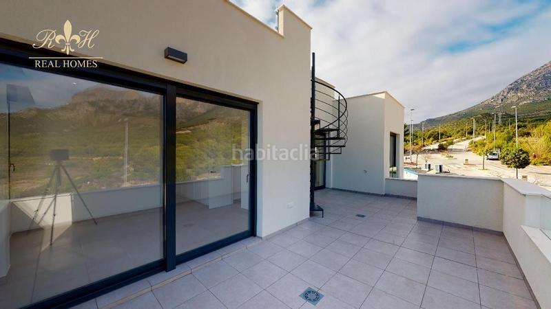 Foto 6eb5dd57-4cb4-428e-9386-c18817d3226e. Chalet  de nueva construccion en venta en Polop