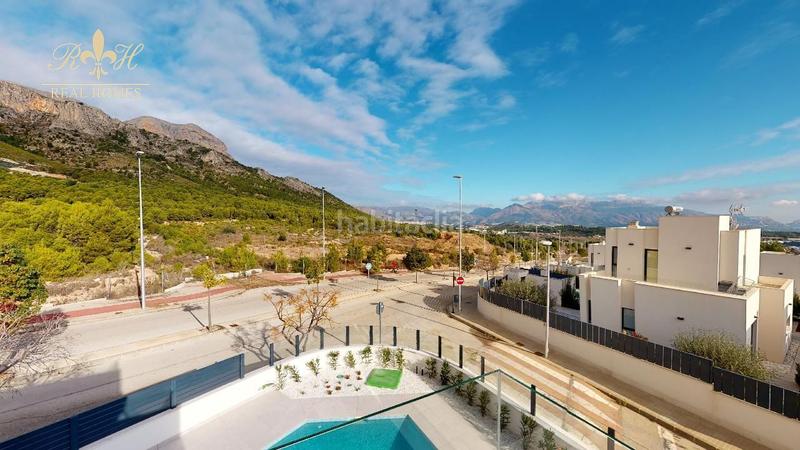 Foto cb1c5ae6-2503-49c3-b5ef-f29c1d447205. Chalet  de nueva construccion en venta en Polop