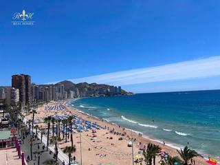 Appartement  Martínez alejos. Piso céntrico  playa levante