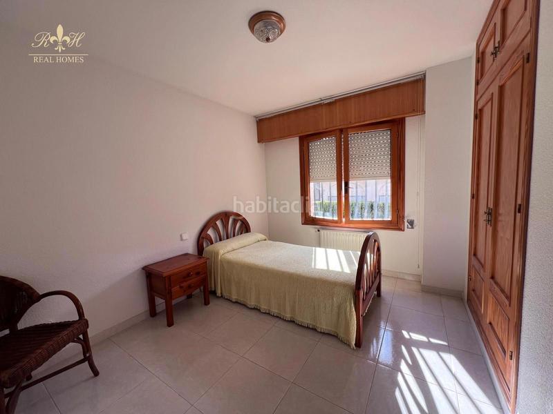 Foto 1e2614c2-6507-4f05-86f7-83b65707c869. Semi detached house with parking pool in Sierra Helada Benidorm