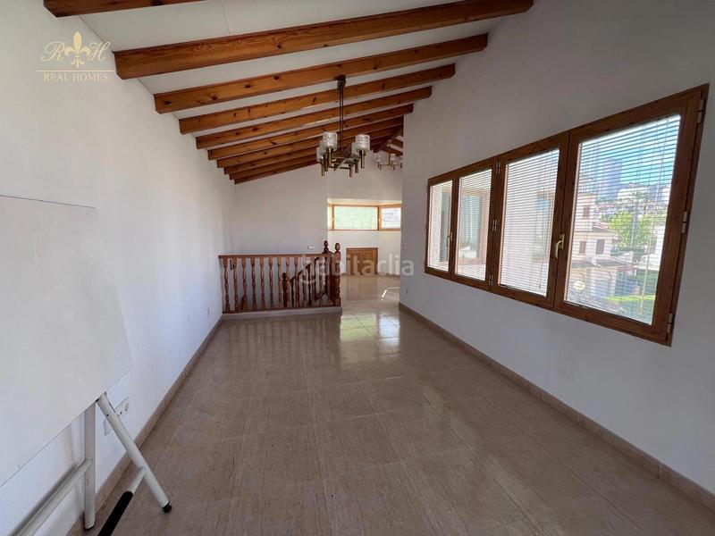 Foto 2b433576-b2f1-483e-b82a-5ba6c910dc6f. Semi detached house with parking pool in Sierra Helada Benidorm