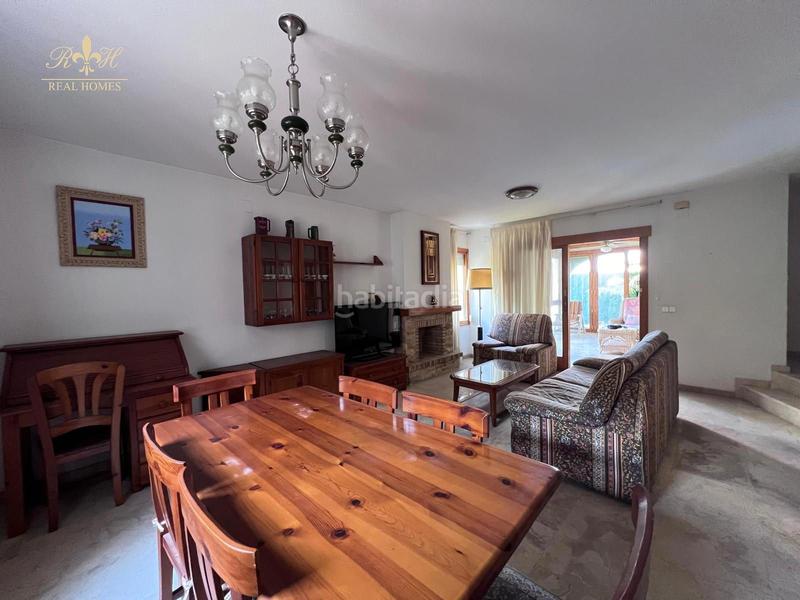 Foto 3cc58e83-35e9-46b2-ba41-49c224bc9b07. Semi detached house with parking pool in Sierra Helada Benidorm