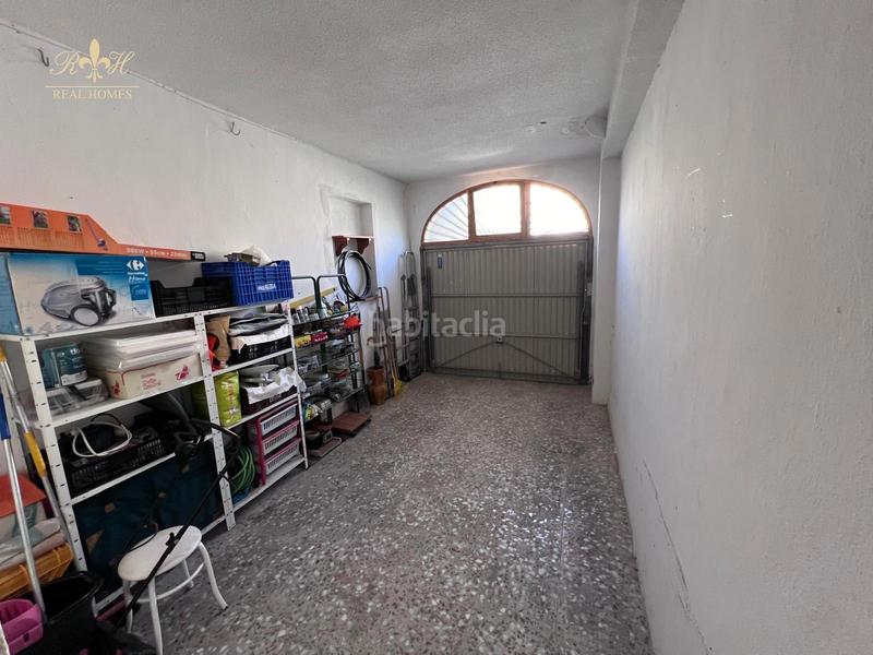 Foto 4a151a37-11c1-4bb0-bd2e-22ce1412b5b9. Semi detached house with parking pool in Sierra Helada Benidorm