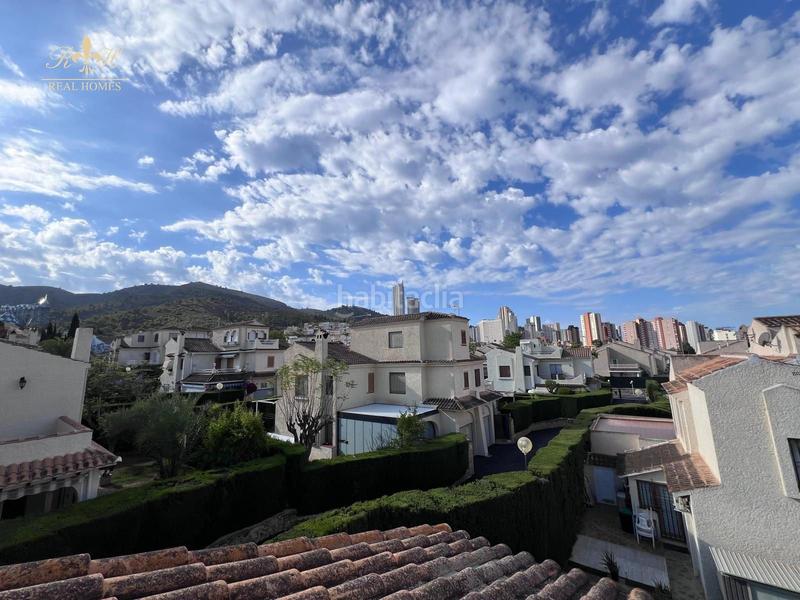 Foto 9bae12a7-cbd4-4d53-baec-37a4d54260e2. Semi detached house with parking pool in Sierra Helada Benidorm