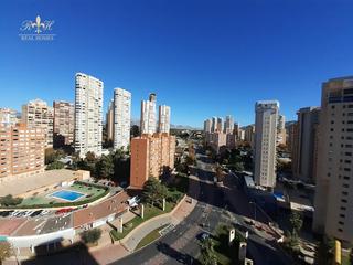 Pis  Emilio ortuño. Centro  playa levante