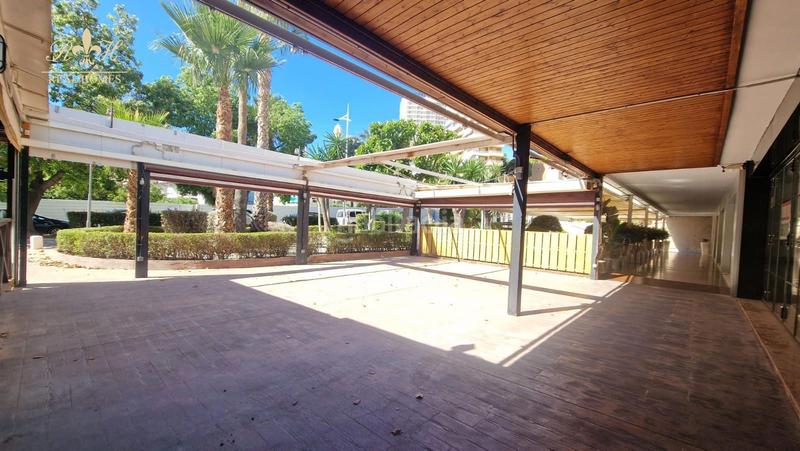 Foto a080216d-b78d-46a8-b018-85e52d4d4ace. Geschäftsraum in Playa Poniente Benidorm