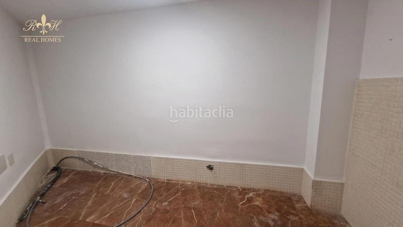 Foto e356d770-a059-42e2-bd1c-254f938da0d9. Geschäftsraum in Playa Poniente Benidorm