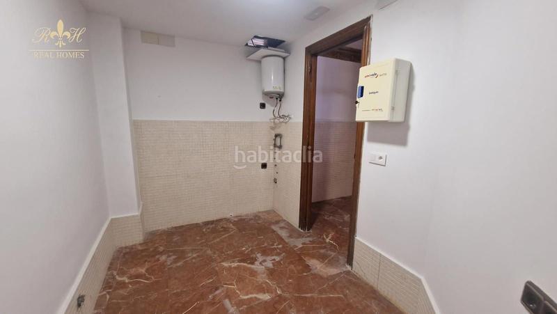 Foto f0f88559-d43d-4b3b-ab36-72b13b4ed897. Geschäftsraum in Playa Poniente Benidorm