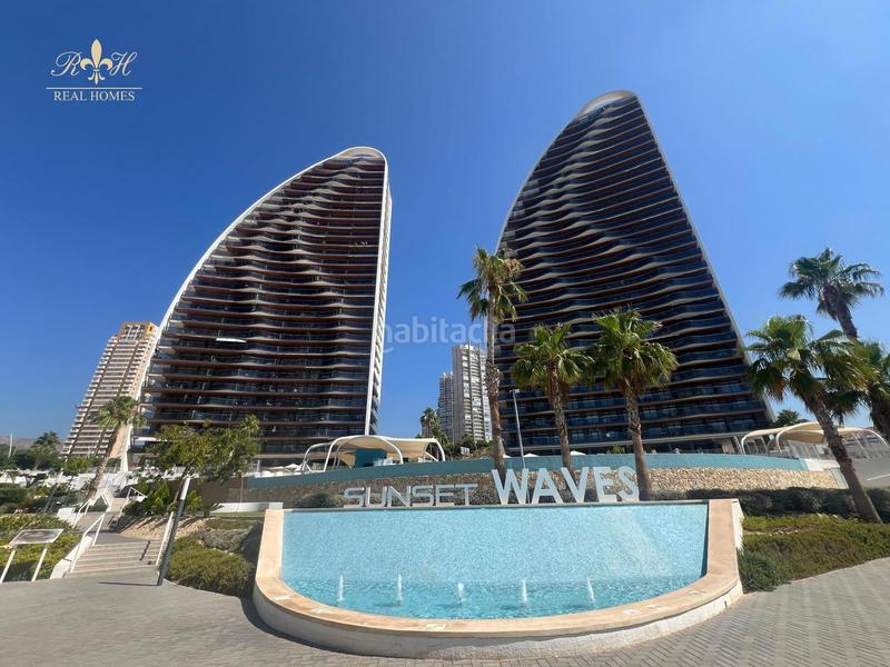Foto 905e0d0f-4621-41c6-b842-543fbdd74547. Attico con riscaldamento parcheggio piscina in Playa Poniente Benidorm